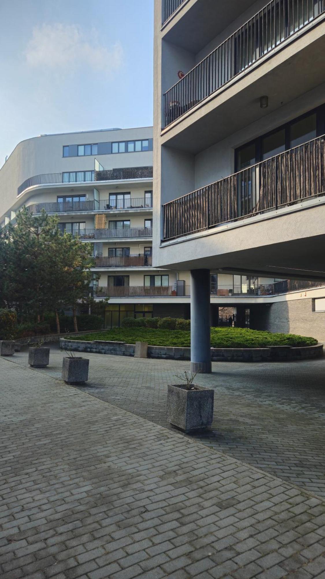 Dekart Arkadia Apartment